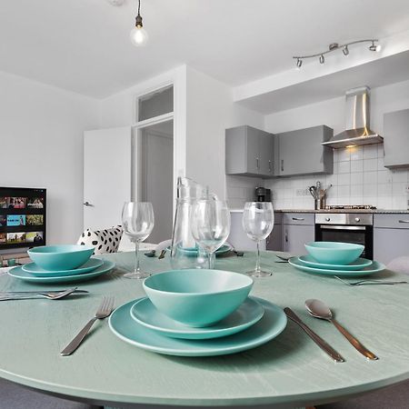Modern 2Br Near Tower Bridge Apartment ลอนดอน ภายนอก รูปภาพ
